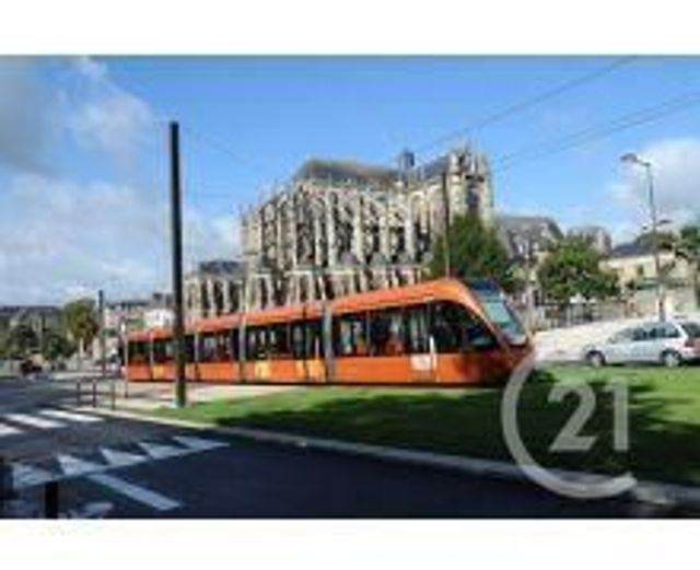 Agrandir la photo Parking à vendre - 10 m2 - LE MANS - 72 - PAYS-DE-LOIRE