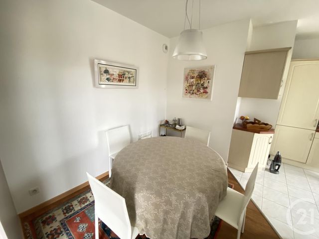 Agrandir la photo Appartement F5 à vendre - 4 pièces - 111,63 m2 - LE MANS - 72 - PAYS-DE-LOIRE
