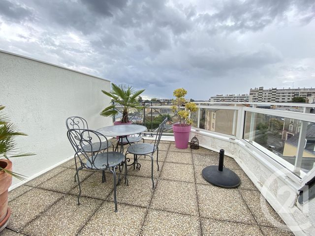 Agrandir la photo Appartement F5 à vendre - 4 pièces - 111,63 m2 - LE MANS - 72 - PAYS-DE-LOIRE