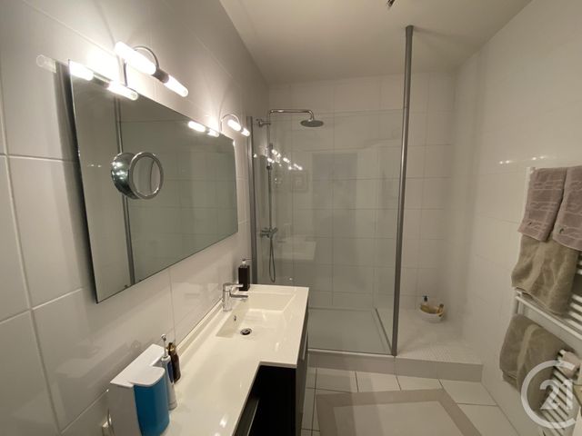 Agrandir la photo Appartement F5 à vendre - 4 pièces - 111,63 m2 - LE MANS - 72 - PAYS-DE-LOIRE