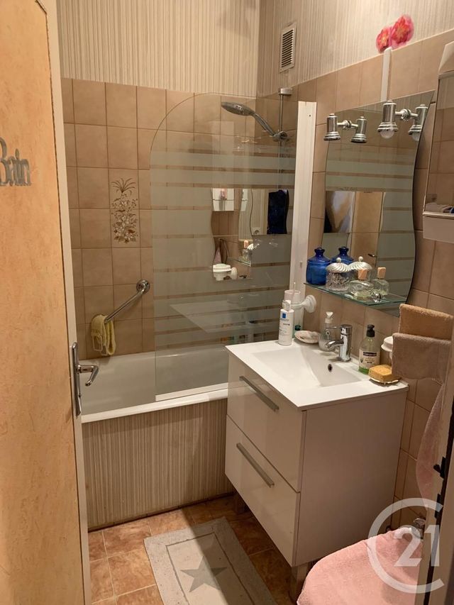 Agrandir la photo Appartement F3 à vendre - 3 pièces - 70,12 m2 - ALLONNES - 72 - PAYS-DE-LOIRE