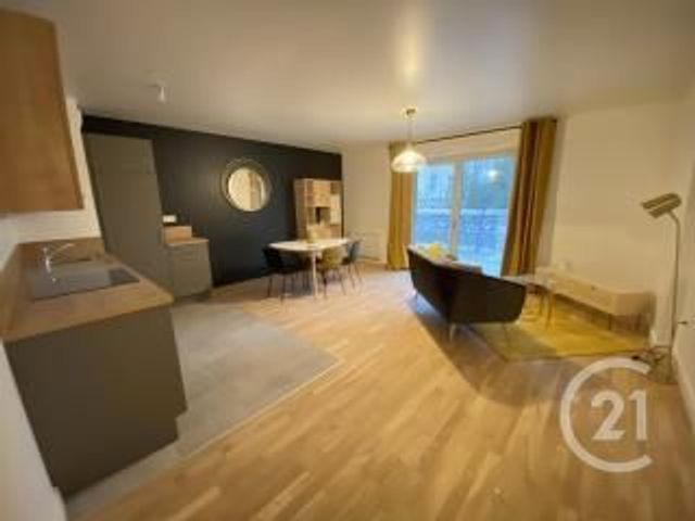 Appartement F6 à vendre - 6 pièces - 110,27 m2 - Le Mans - 72 - PAYS-DE-LOIRE