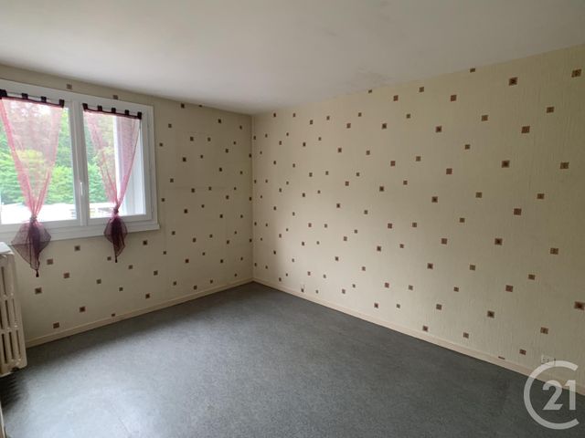 Agrandir la photo Appartement F4 à vendre - 4 pièces - 78,52 m2 - ALLONNES - 72 - PAYS-DE-LOIRE