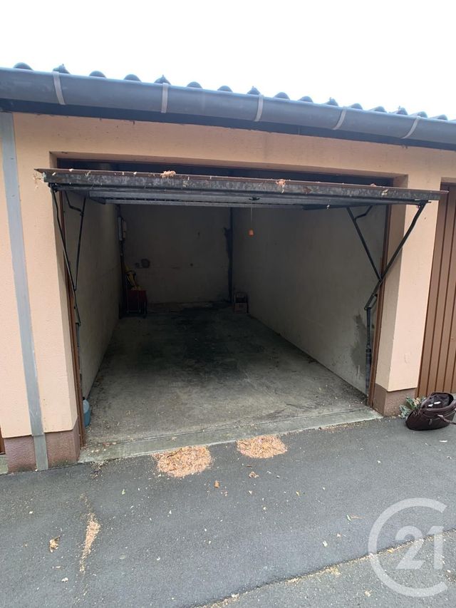Agrandir la photo Appartement F4 à vendre - 4 pièces - 78,52 m2 - ALLONNES - 72 - PAYS-DE-LOIRE