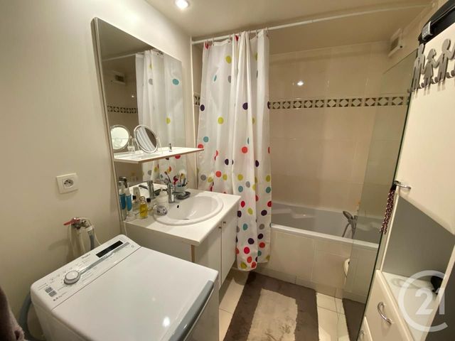 Agrandir la photo Appartement F4 à vendre - 5 pièces - 101,27 m2 - LE MANS - 72 - PAYS-DE-LOIRE