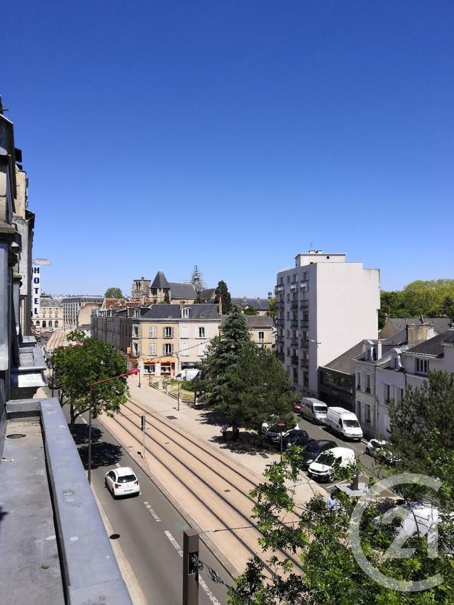 Agrandir la photo Appartement T4 à vendre - 4 pièces - 97,43 m2 - Le Mans - 72 - PAYS-DE-LOIRE
