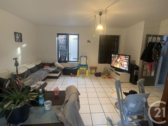 Agrandir la photo Immeuble à vendre - 523 m2 - La Suze Sur Sarthe - 72 - PAYS-DE-LOIRE