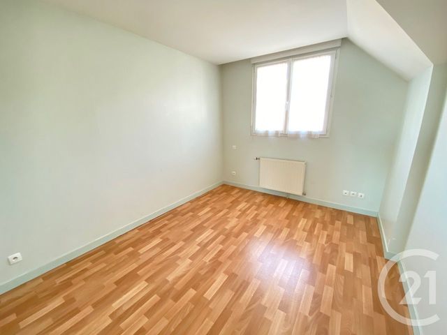 Agrandir la photo Maison à vendre - 5 pièces - 108,17 m2 - CHANGE - 72 - PAYS-DE-LOIRE