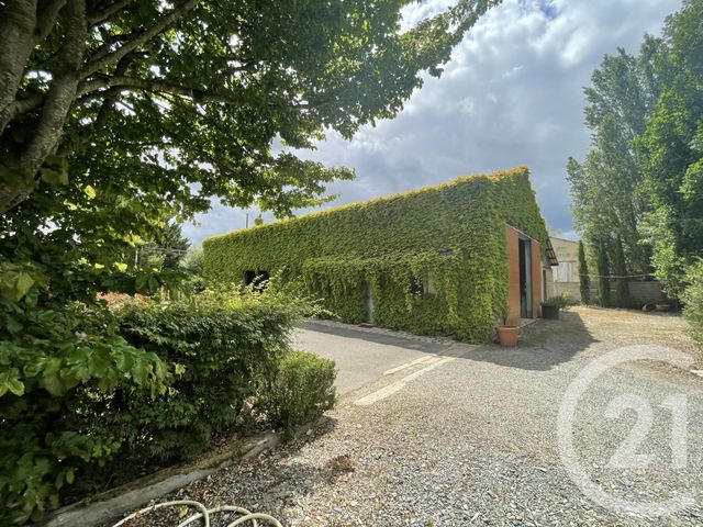 Agrandir la photo Maison à vendre - 10 pièces - 245,60 m2 - Allonnes - 72 - PAYS-DE-LOIRE