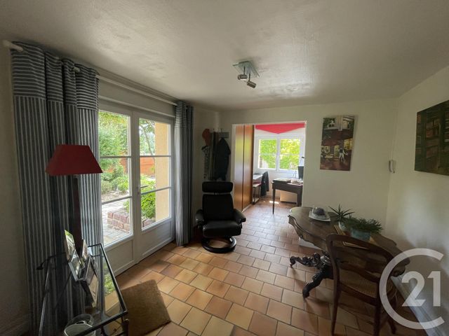 Agrandir la photo Maison à vendre - 10 pièces - 245,60 m2 - Allonnes - 72 - PAYS-DE-LOIRE