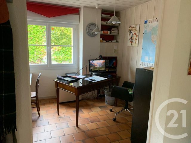 Agrandir la photo Maison à vendre - 10 pièces - 245,60 m2 - Allonnes - 72 - PAYS-DE-LOIRE