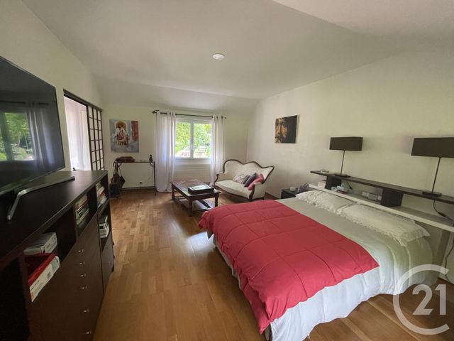 Agrandir la photo Maison à vendre - 10 pièces - 245,60 m2 - Allonnes - 72 - PAYS-DE-LOIRE