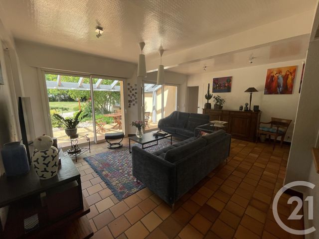 Agrandir la photo Maison à vendre - 10 pièces - 245,60 m2 - Allonnes - 72 - PAYS-DE-LOIRE