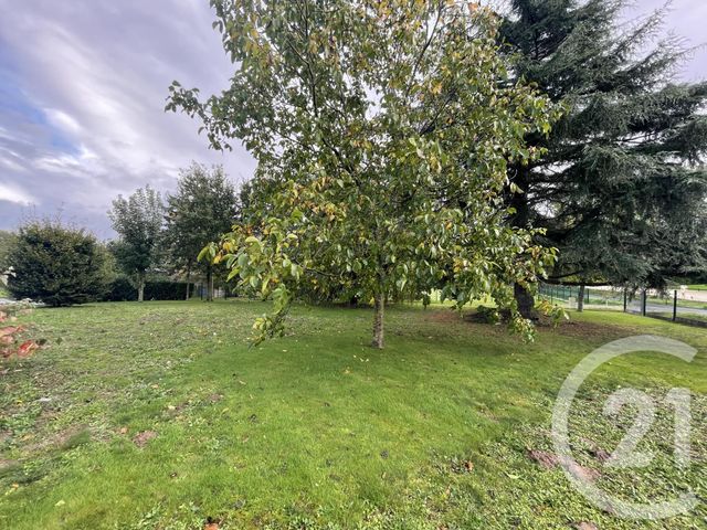 Agrandir la photo Maison à vendre - 5 pièces - 162,82 m2 - YVRE L EVEQUE - 72 - PAYS-DE-LOIRE