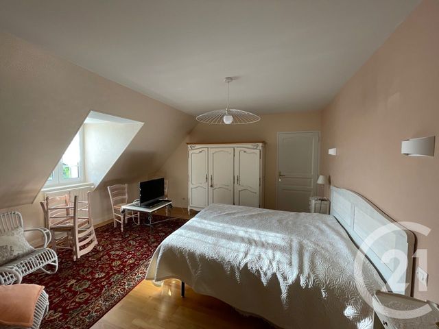 Agrandir la photo Maison à vendre - 5 pièces - 162,82 m2 - YVRE L EVEQUE - 72 - PAYS-DE-LOIRE