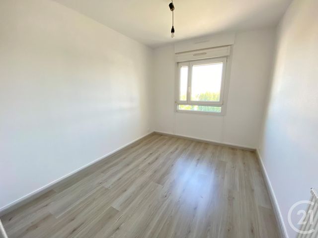Agrandir la photo Appartement F4 à vendre - 4 pièces - 82,39 m2 - LE MANS - 72 - PAYS-DE-LOIRE