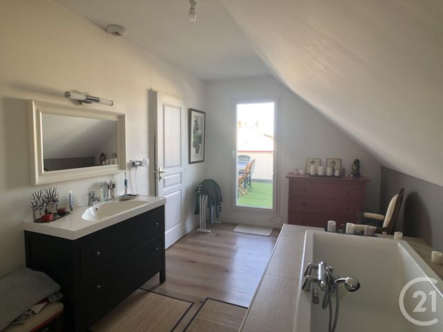 Agrandir la photo Maison à vendre - 7 pièces - 185,04 m2 - LE MANS - 72 - PAYS-DE-LOIRE