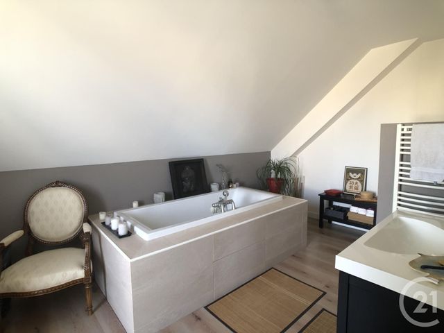 Agrandir la photo Maison à vendre - 7 pièces - 185,04 m2 - LE MANS - 72 - PAYS-DE-LOIRE