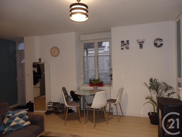 Agrandir la photo Maison à louer - 3 pièces - 49,41 m2 - LE MANS - 72 - PAYS-DE-LOIRE