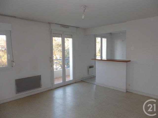 Agrandir la photo Appartement F3 à louer - 3 pièces - 65 m2 - LE MANS - 72 - PAYS-DE-LOIRE