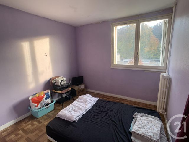 Agrandir la photo Appartement F4 à vendre - 4 pièces - 80 m2 - ALLONNES - 72 - PAYS-DE-LOIRE