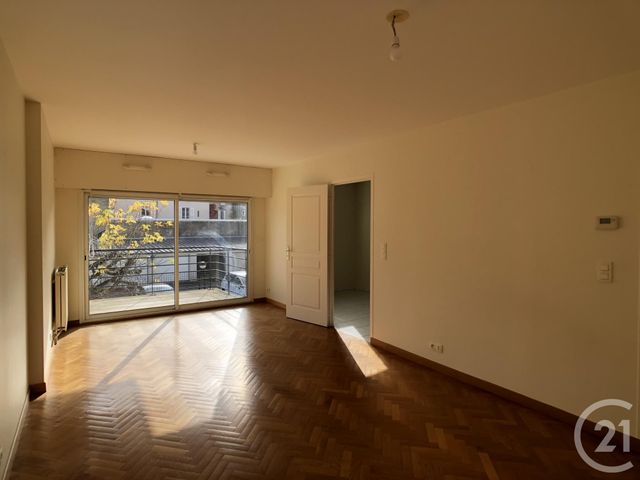 Agrandir la photo Appartement F3 à louer - 3 pièces - 72,46 m2 - LE MANS - 72 - PAYS-DE-LOIRE