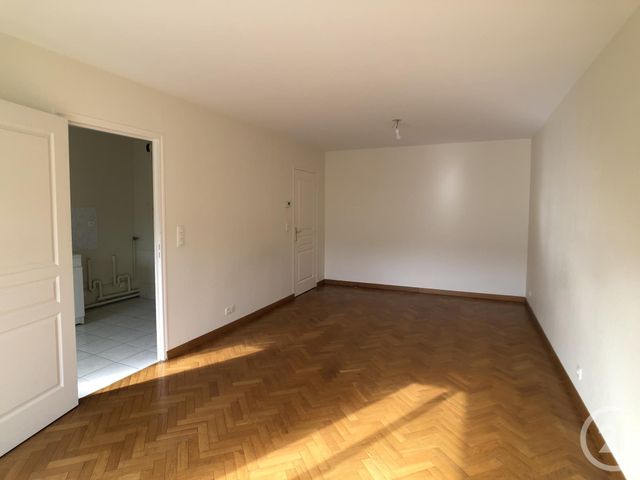 Agrandir la photo Appartement F3 à louer - 3 pièces - 72,46 m2 - LE MANS - 72 - PAYS-DE-LOIRE