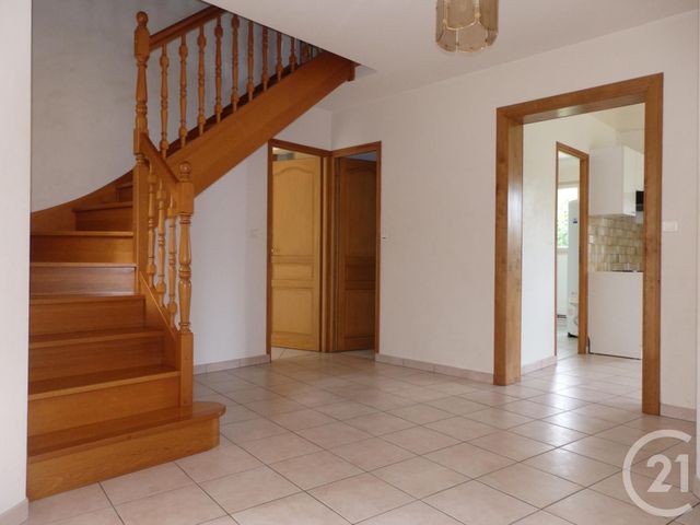 Agrandir la photo Maison à louer - 7 pièces - 101,71 m2 - ST MARS D OUTILLE - 72 - PAYS-DE-LOIRE