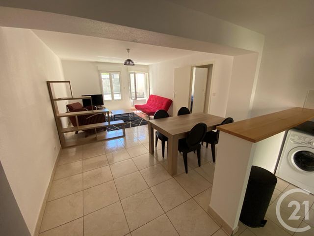 Agrandir la photo Appartement F3 à louer - 3 pièces - 62,36 m2 - LE MANS - 72 - PAYS-DE-LOIRE