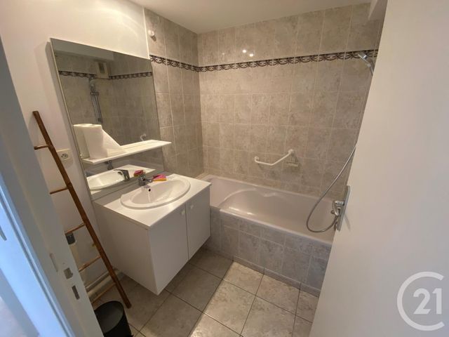 Agrandir la photo Appartement F3 à louer - 3 pièces - 62,36 m2 - LE MANS - 72 - PAYS-DE-LOIRE