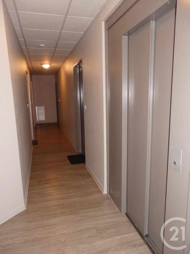 Agrandir la photo Studio à louer - 1 pièce - 21,87 m2 - LE MANS - 72 - PAYS-DE-LOIRE