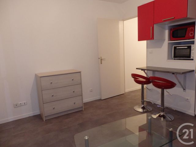 Agrandir la photo Studio à louer - 1 pièce - 21,87 m2 - LE MANS - 72 - PAYS-DE-LOIRE