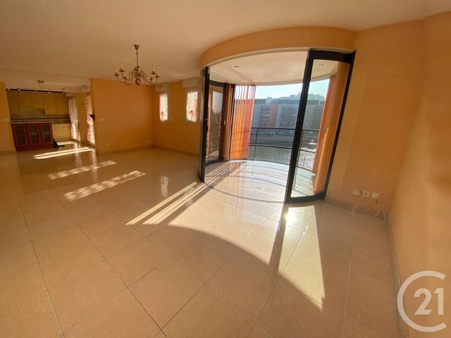 Agrandir la photo Appartement T5 à louer - 6 pièces - 156,02 m2 - LE MANS - 72 - PAYS-DE-LOIRE