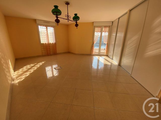 Agrandir la photo Appartement T5 à louer - 6 pièces - 156,02 m2 - LE MANS - 72 - PAYS-DE-LOIRE