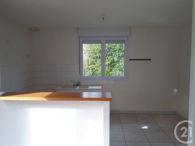 Agrandir la photo Maison à louer - 4 pièces - 90,70 m2 - CHAUFOUR NOTRE DAME - 72 - PAYS-DE-LOIRE