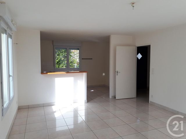 Agrandir la photo Maison à louer - 4 pièces - 90,70 m2 - CHAUFOUR NOTRE DAME - 72 - PAYS-DE-LOIRE
