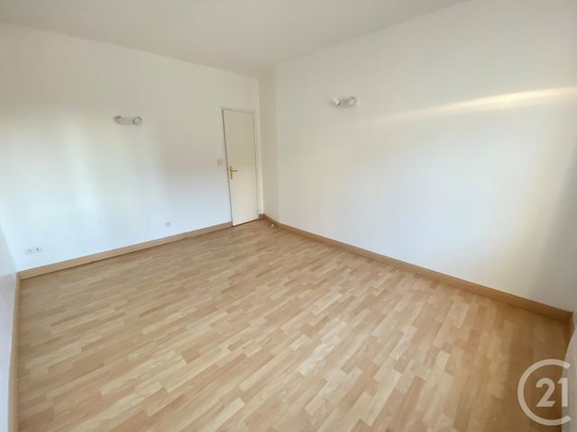 Agrandir la photo Maison à vendre - 3 pièces - 95,18 m2 - LE MANS - 72 - PAYS-DE-LOIRE