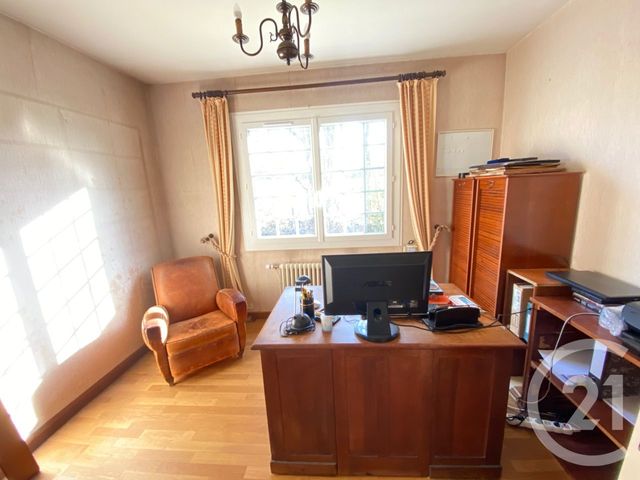 Agrandir la photo Maison à vendre - 7 pièces - 162 m2 - ST SATURNIN - 72 - PAYS-DE-LOIRE