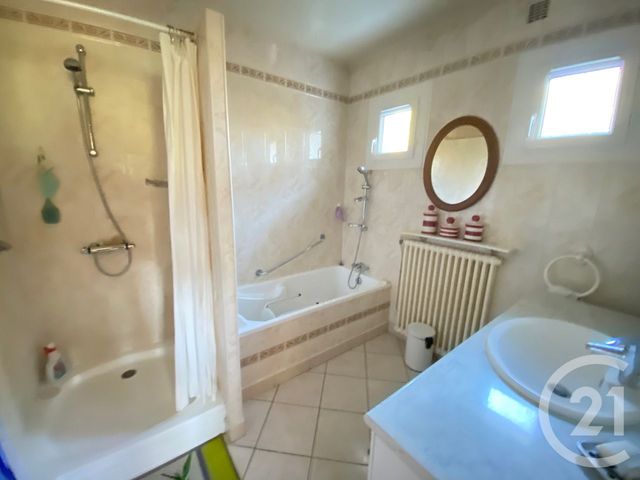 Agrandir la photo Maison à vendre - 7 pièces - 162 m2 - ST SATURNIN - 72 - PAYS-DE-LOIRE