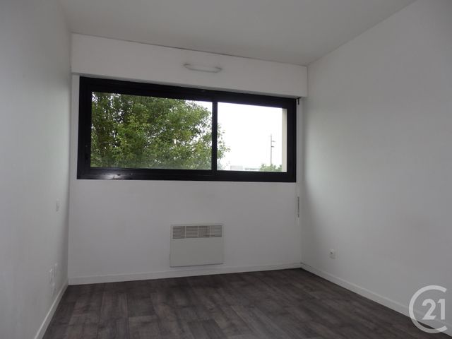 Agrandir la photo Studio à louer - 1 pièce - 17,74 m2 - LE MANS - 72 - PAYS-DE-LOIRE