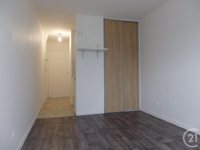 Agrandir la photo Studio à louer - 1 pièce - 17,74 m2 - LE MANS - 72 - PAYS-DE-LOIRE