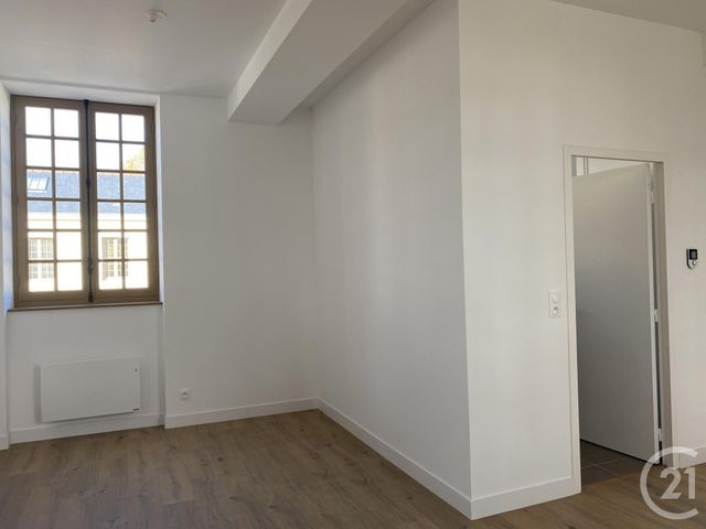 Appartement F3 à louer - 3 pièces - 60,40 m2 - LE MANS - 72 - PAYS-DE-LOIRE