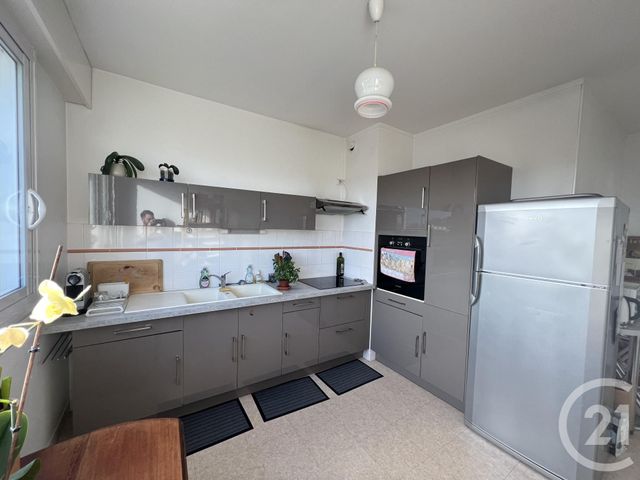 Agrandir la photo Appartement T4 à vendre - 4 pièces - 93,69 m2 - Le Mans - 72 - PAYS-DE-LOIRE
