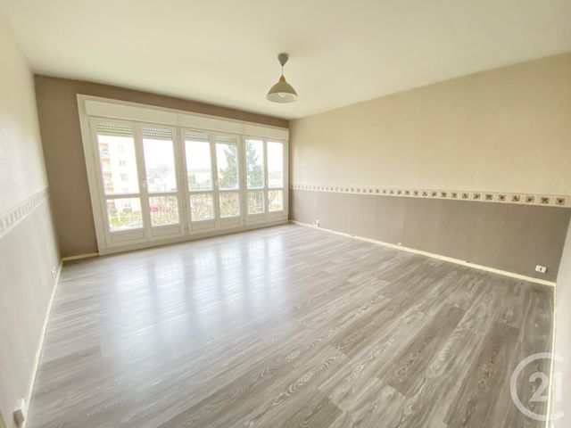 Agrandir la photo Appartement T4 à vendre - 4 pièces - 93 m2 - Le Mans - 72 - PAYS-DE-LOIRE