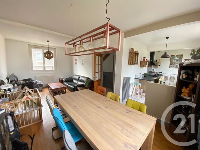 Agrandir la photo Maison à vendre - 6 pièces - 109,75 m2 - Le Mans - 72 - PAYS-DE-LOIRE