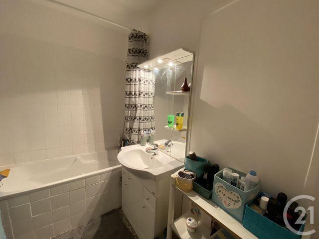 Agrandir la photo Appartement F3 à vendre - 4 pièces - 72,37 m2 - Le Mans - 72 - PAYS-DE-LOIRE