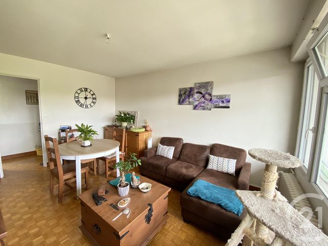 Agrandir la photo Appartement F3 à vendre - 4 pièces - 72,37 m2 - Le Mans - 72 - PAYS-DE-LOIRE