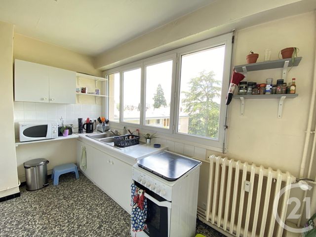 Agrandir la photo Appartement F3 à vendre - 4 pièces - 72,37 m2 - Le Mans - 72 - PAYS-DE-LOIRE