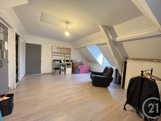 Agrandir la photo Maison à vendre - 5 pièces - 103,50 m2 - Yvre L Eveque - 72 - PAYS-DE-LOIRE