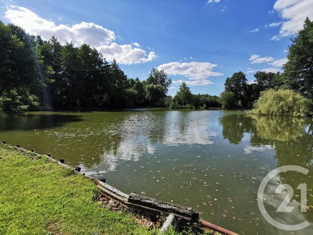 Agrandir la photo Terrain à vendre - 6990 m2 - La Chapelle St Aubin - 72 - PAYS-DE-LOIRE